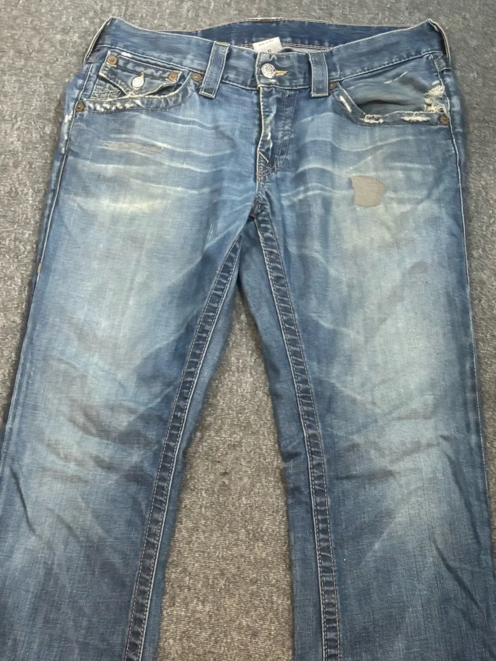 True Religion | Men's Vintage Denim Jeans | Y2K | Distressed Wash | Size 32